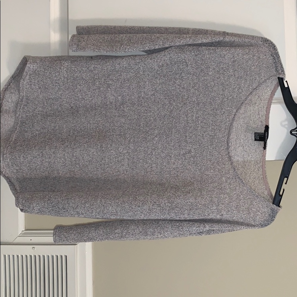 F21 light knit sweater